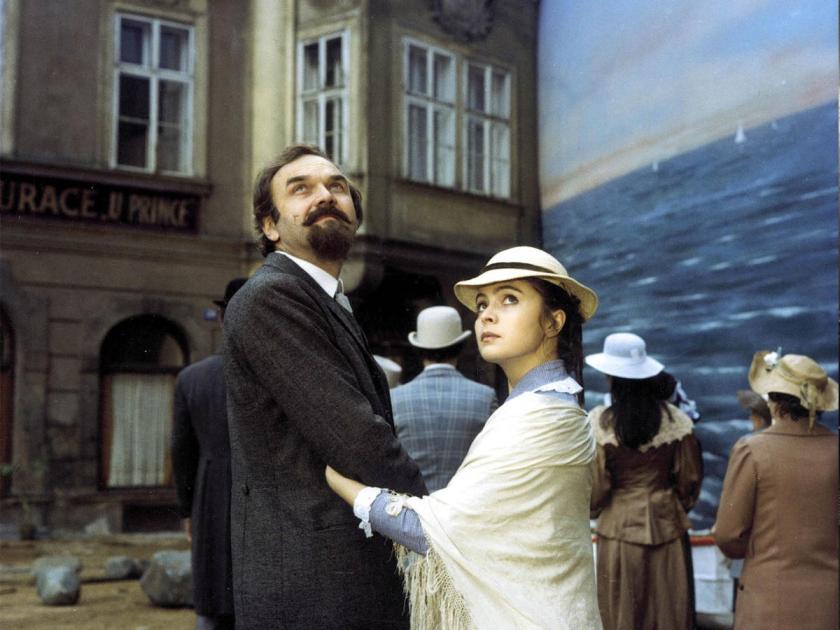 Zdenek Sverak as Jara Cimrman