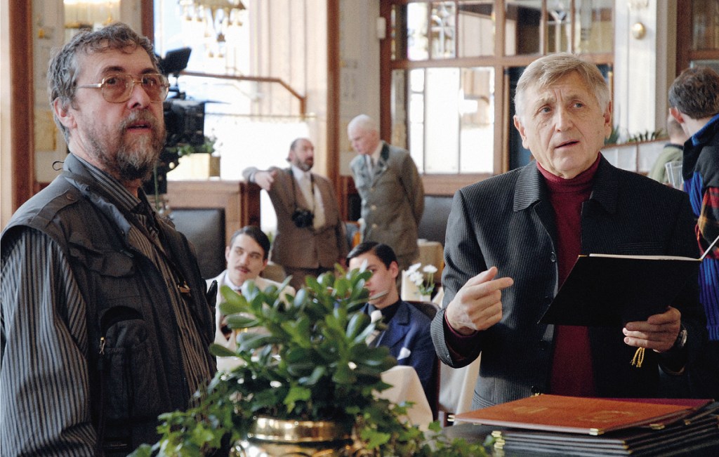Cinematographer Jaromír Šofr on a film shoot with director Jiří Menzel